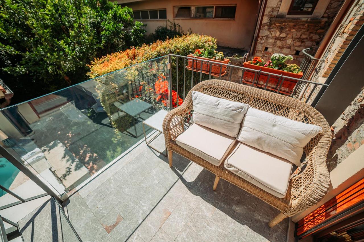 Private Villa At Villa Al Duomo タオルミーナ エクステリア 写真