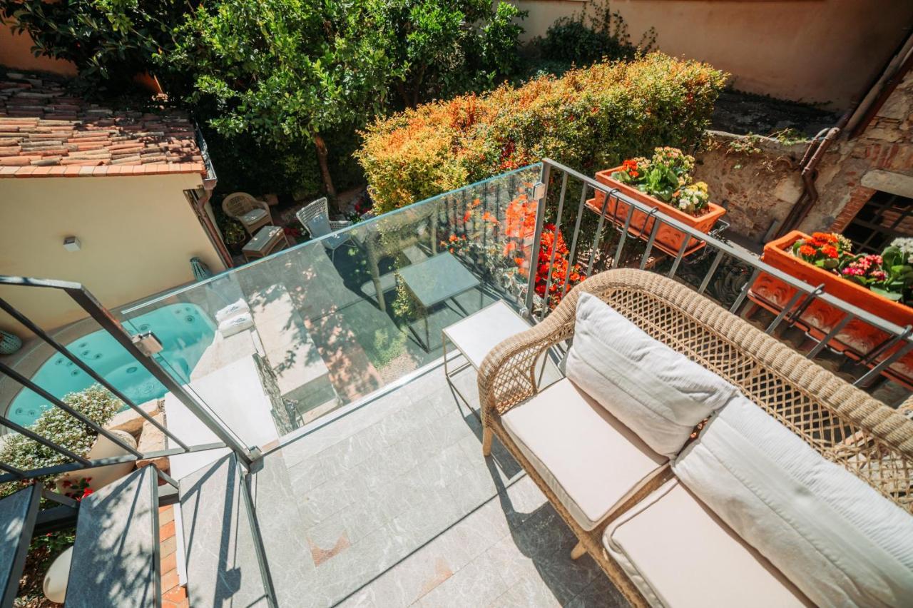 Private Villa At Villa Al Duomo タオルミーナ エクステリア 写真