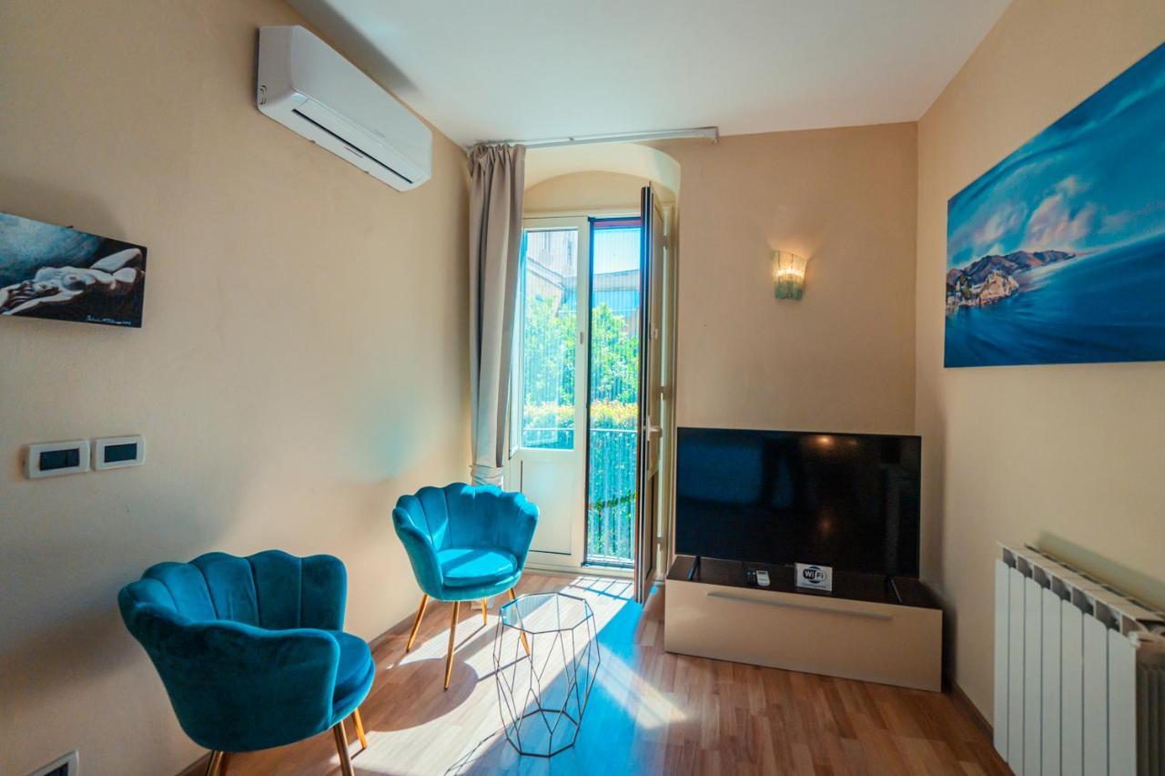 Private Villa At Villa Al Duomo タオルミーナ エクステリア 写真