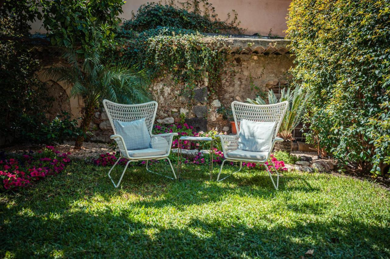 Private Villa At Villa Al Duomo タオルミーナ エクステリア 写真