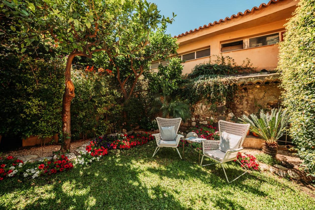 Private Villa At Villa Al Duomo タオルミーナ エクステリア 写真